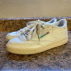Reebok Women's Club C 85 Sneaker size 8